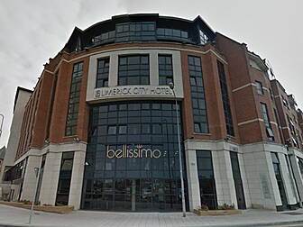 100 guests evacuated after fir...